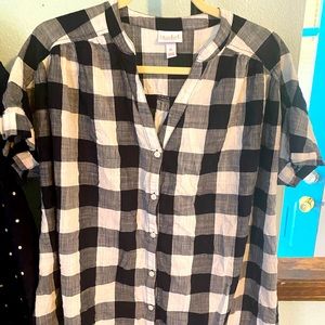 Casual maternity blouse